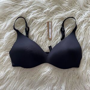 Skims Wireless Form Push Up Plunge Bra Onyx Size 36D